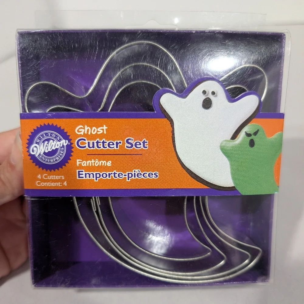 Wilton Ghost Cutter Set - Silver - Set of 4 - NEVER USED!